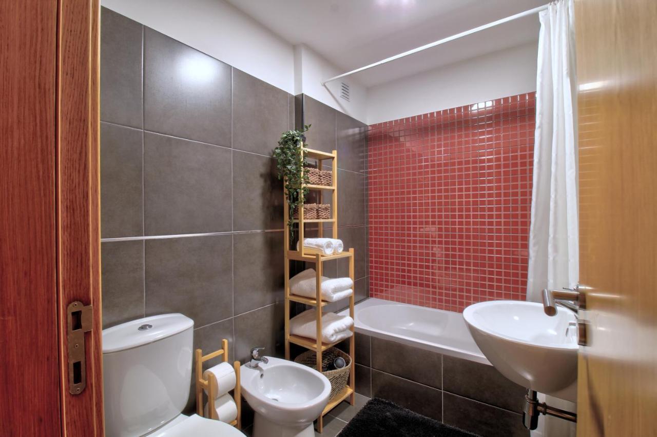 Spacious Terrace, Swimming Pool, Private Parking Olhao Ngoại thất bức ảnh